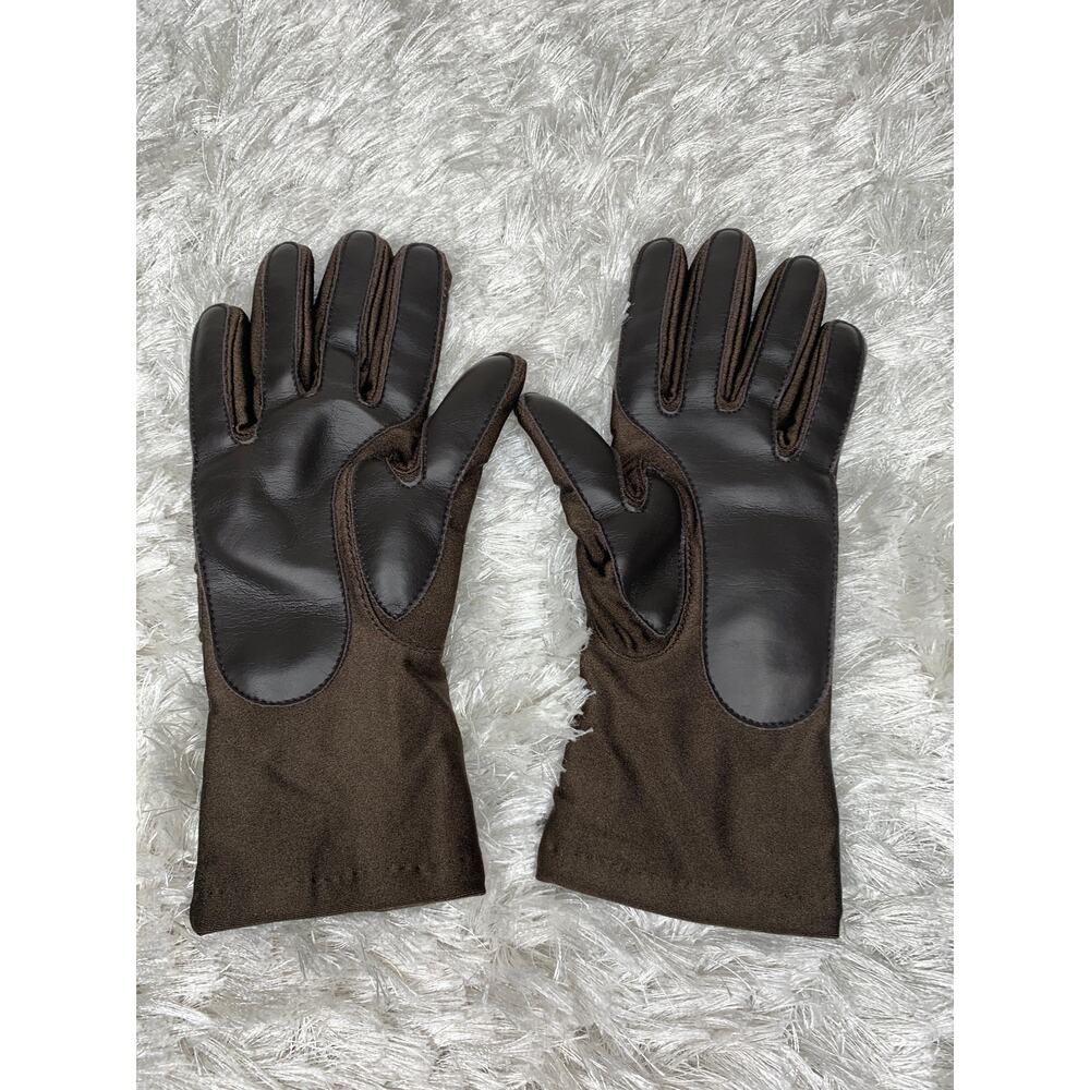 Isotoner Brown Gloves Faux Leather Palm Stretch Fabric Diagonal Tucks in Fabric - Picture 2 of 5